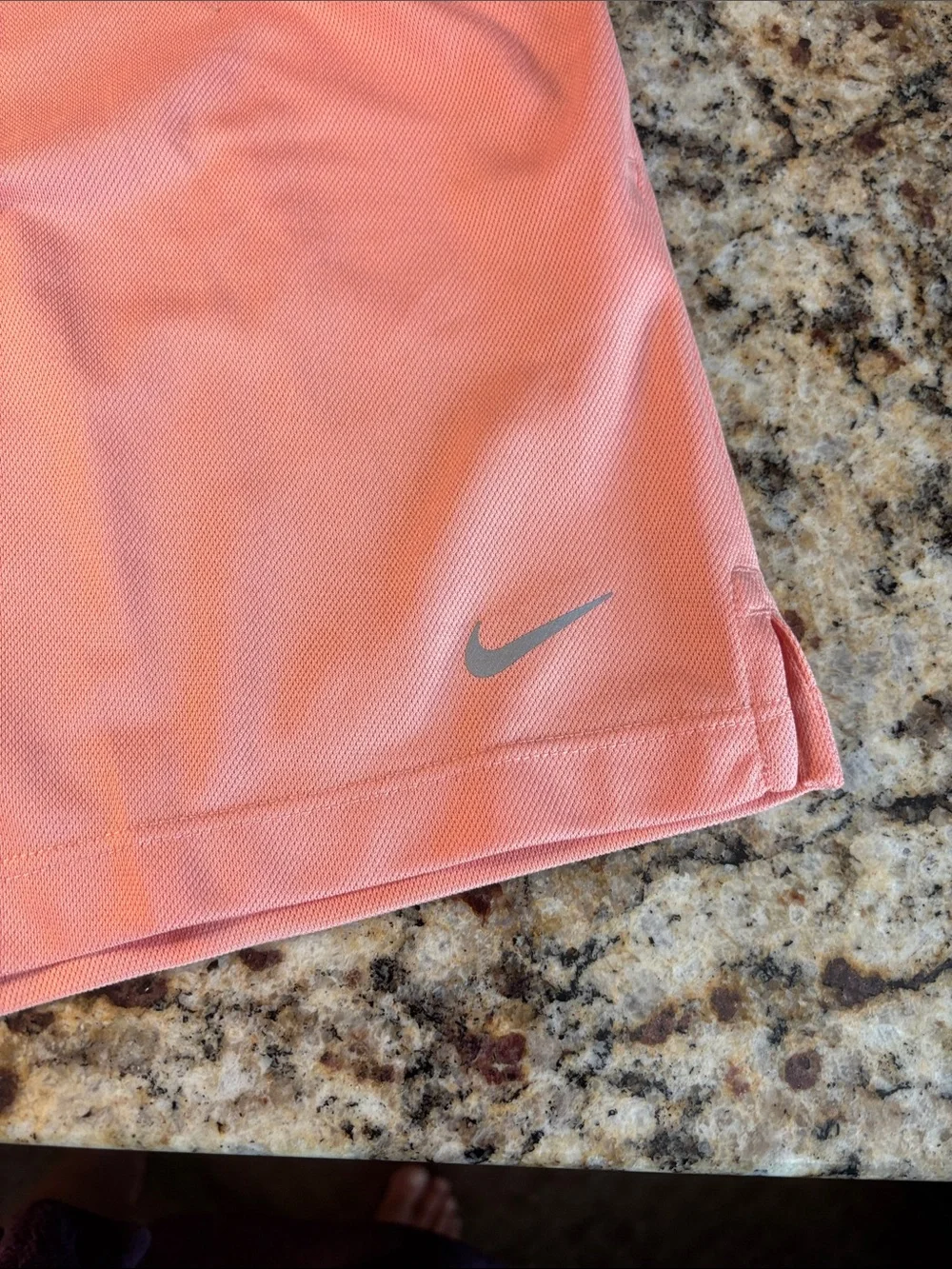 NWT Women’s Nike Training Dri-Fit Loose Fit Shorts Small Orange/Peach